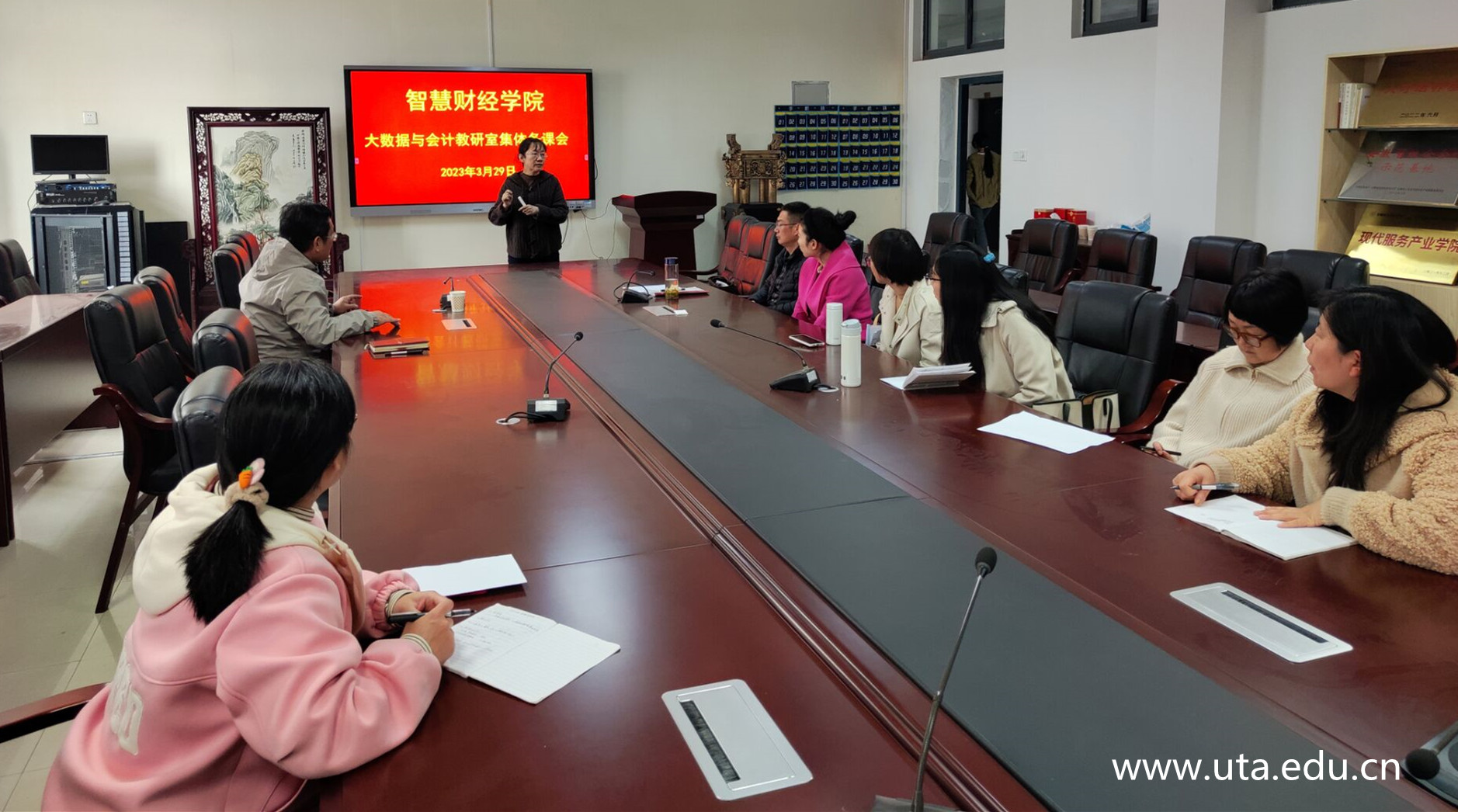 有“备”而来 助力成才 智慧财经学院开展集体备课活动